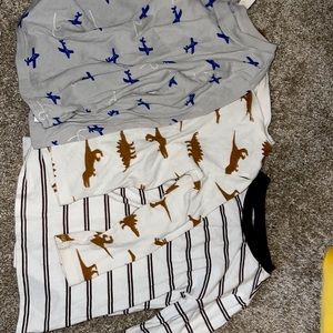 Lot of 3 OLD NAVY SIZE 4T boy